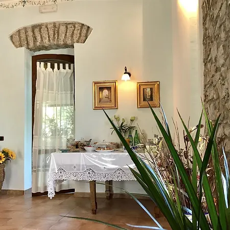 Il Cenito B&B 카스텔라바테